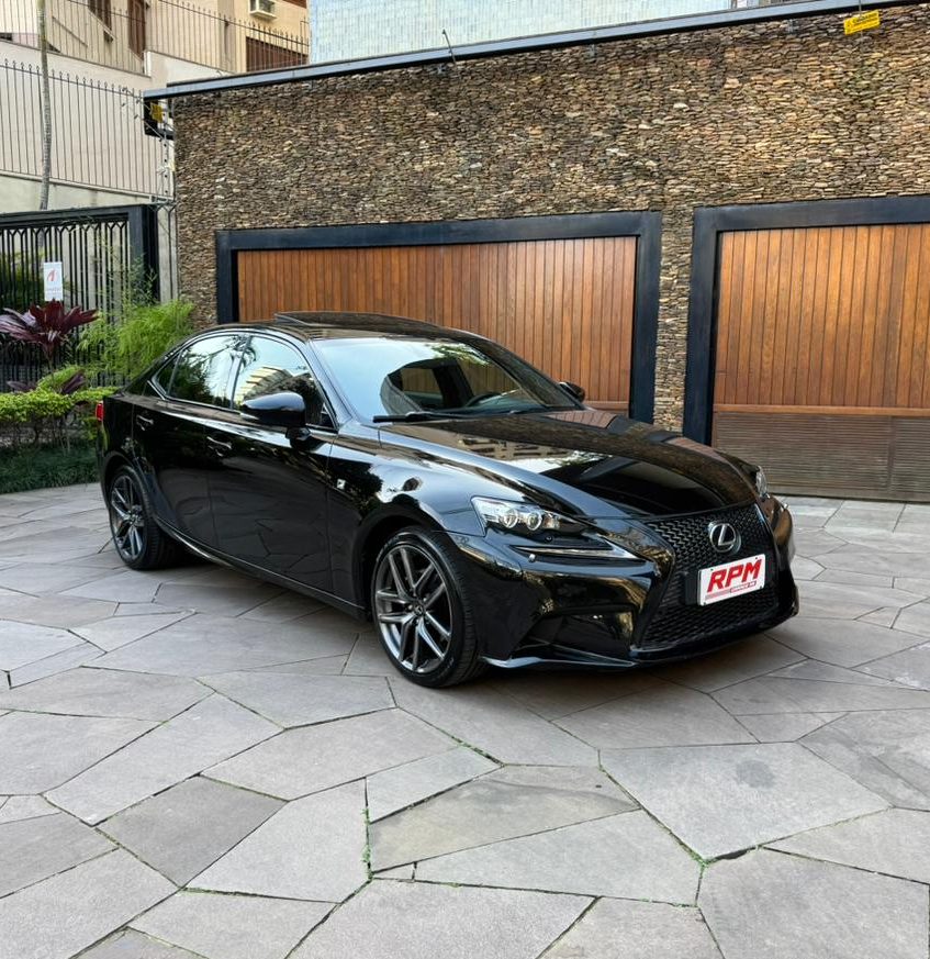 LEXUS IS250 F SPORT – 2015
