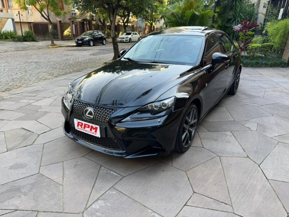 LEXUS IS250 F SPORT – 2015